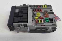 OPEL Insignia A (2008-2016) Drošinātāju kārba 13222786 25217892