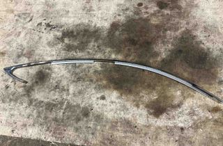 TESLA Model Y 1 generation (2020-2024) Left Side Roof Strip Trim 107944800D 27480562