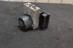 VOLVO S60 1 generation (2000-2009) ABS Pump 8619968,08619974 20565904