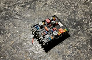 AUDI A3 8P (2003-2013) Drošinātāju kārba 1K0937124,1K0937124H 23556830