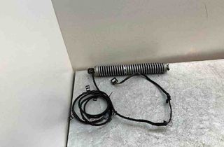 BMW 5 Series F10/F11 (2009-2017) Left Side Tailgate Gas Strut 7207009 32023392