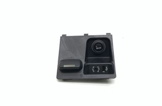 BMW X5 F15 (2013-2018) Mūzikas atskaņotāja papildu savienotāji (AUX / USB) 9252108 33071506