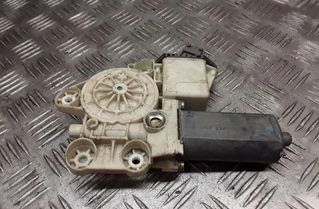 TOYOTA Avensis 2 generation (2002-2009) Priekšējo labo durvju logu pacelšanas motorīts 992046100,0130822032,999060102 25460470