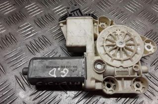 TOYOTA Avensis 2 generation (2002-2009) Priekšējo labo durvju logu pacelšanas motorīts 0130822031,992045100,T223790 25462667