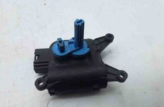 AUDI A4 B6/8E (2000-2005) Клапаны управления внутренним подогревом 8E2820511D,663835WC,0132801309 25483367