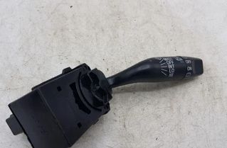 HONDA HR-V 1 generation (1998-2006) Stikla tīrītāja rokturis M18624 25485034