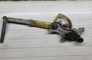 TOYOTA Avensis Verso 1 generation (2001-2003) Front Left Door Window Regulator 8572042070,0620401160 25503974