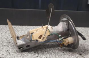 FORD Fiesta 7 generation (2017-2024) Degvielas sūknis degvielas tvertnē f1dua3a 30130216