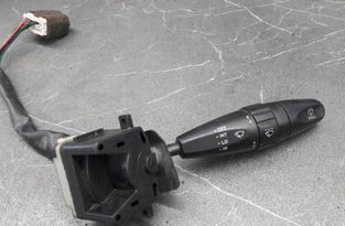 SSANGYONG Korando 3 generation (2010-2020) Stikla tīrītāja rokturis 66231a 30168534