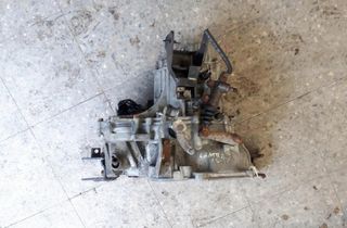 HYUNDAI Lantra J2 (1995-2000) Gearbox JT1973 30168900