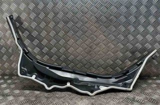 BMW 3 Series G20/G21/G28 (2018-2024) Priekšējā stikla tīrītāja apdare / plastmasa 7428166 32106588