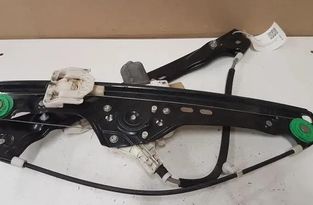 BMW 1 Series E81/E82/E87/E88 (2004-2013) Front Left Door Window Regulator 7067795S,7138465E 27066833