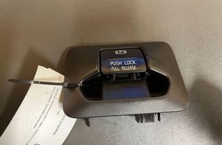 VOLVO V60 1 generation (2010-2020) Stāvbremzes poga 31334637 27081585