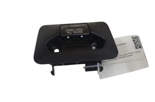 VOLVO S60 2 generation (2010-2020) Кнопка ручного тормоза 31343242 27905497