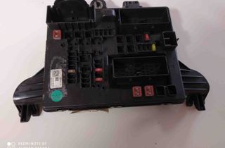 OPEL Insignia A (2008-2016) Блок предохранителей 13277321 28604825