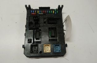 CITROËN C5 2 generation (2008-2017) Блок управления Комфорт 966405888002 28618891