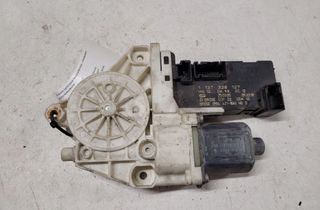 PEUGEOT 307 1 generation (2001-2008) Front Left Door Window Regulator Motor 1137328127 28661797