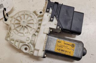 VOLKSWAGEN Golf 5 generation (2003-2009) Aizmugurējo kreiso durvju loga pacēlāja motorīts 1J4959811C 28662726