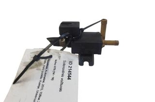 VOLVO V70 3 generation (2007-2020) Solenoid Valve 31219138 30676696