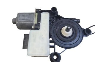 VOLKSWAGEN Golf 7 generation (2012-2024) Rear Right Door Window Control Motor 0130822694 31238648