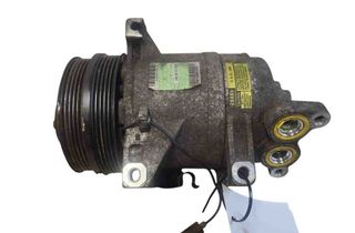 VOLVO V50 1 generation (2003-2012) Hасос кондиционера P30767273 31678794