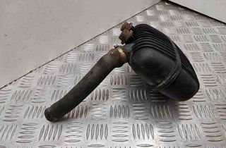AUDI A4 B7/8E (2004-2008)  Вакуумный бак 8E0129955 30527497