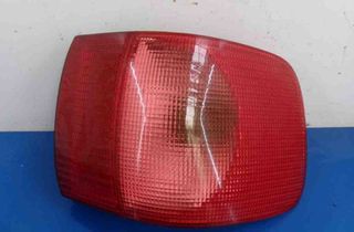 AUDI 80 B4 (1991-1996) Rear Right Taillight Lamp 30458834