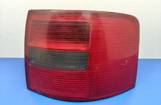 AUDI A6 C5/4B (1997-2004) Фонарь задний правый 33080714