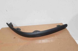 NISSAN Almera N16 (2000-2006) Priekšējā bampera labais stūris 62074BU3 32637237