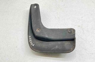 VOLKSWAGEN Touran 3 generation (2015-2023) Front Right Mudguard 5TA075111 32684050