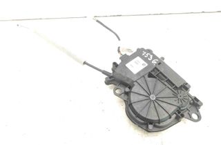 BMW X1 F48/F49 (2015-2023) Доводчик задней крышки 16367210,UA737400609 30098402