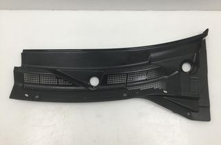 NISSAN X-Trail T30 (2001-2007) Priekšējā stikla tīrītāja apdare / plastmasa 668638H900 32841662