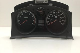 OPEL Zafira B (2005-2010) Instrumentu panelis/spidometrs 13216696 32841992