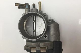 AUDI A8 D2/4D (1994-2002) Throttle Body 078133062B 32843722