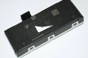 BMW 7 Series G11/G12 (2015-2023) Блок управления крышки багажника 7487105 29008087