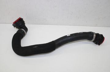 BMW X7 G07 (2018-2024) Coolant Hose Pipe 17125a8cb50,5a8cb50 32825327