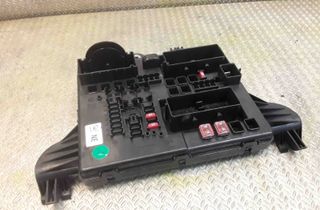 OPEL Insignia A (2008-2016) Блок предохранителей 13277321 11822624