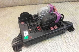 OPEL Insignia A (2008-2016) Блок предохранителей 13277321 11822726