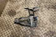BMW 5 Series E60/E61 (2003-2010) Right Headlight Mount Plate 7163484 32398572