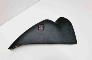 PEUGEOT 308 T9 (2013-2021)  Боковая панель 9677540477,M47235 30552297