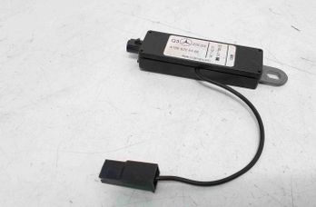 MERCEDES-BENZ B-Class W245 (2005-2011) Bootlid Antenna Amplifier A1898200489 27545306