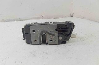 MERCEDES-BENZ E-Class W212/S212/C207/A207 (2009-2016) Front Right Door Lock A2047202435 28696318