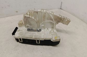 MERCEDES-BENZ C-Class W204/S204/C204 (2004-2015) Aizmugurējā labā durvju slēdzene A2047302235 28710780