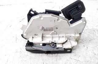 SKODA Yeti 1 generation (2009-2018) Front Left Door Lock 5K2837015B 28719203