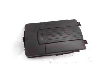 VOLKSWAGEN Passat B8 (2014-2023) Battery Cover 3C0915443A 28726047
