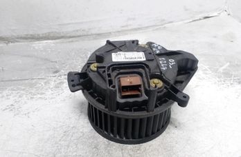 AUDI A6 C5/4B (1997-2004) Печка салона 8E2820021E 29141811