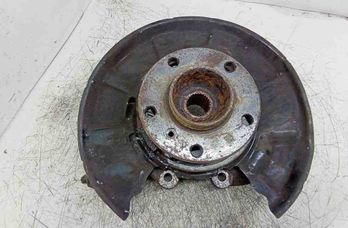 BMW 3 Series F30/F31 (2011-2020) Aizmugurējā labā riteņa rumba 30912823