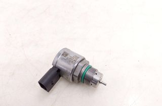 VOLKSWAGEN Passat B7 (2010-2015) Degvielas spiediena regulators 04L130764C 33053182