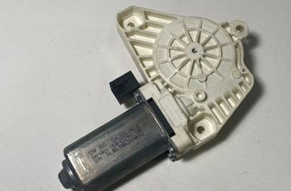 VOLKSWAGEN Variant VII TDI (2014-2024) Front Left Door Window Regulator Motor 5Q4959802B 30670794