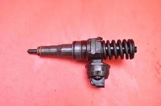 VOLKSWAGEN Touran 1 generation (2003-2015) Форсунка 038130073AG 31391386